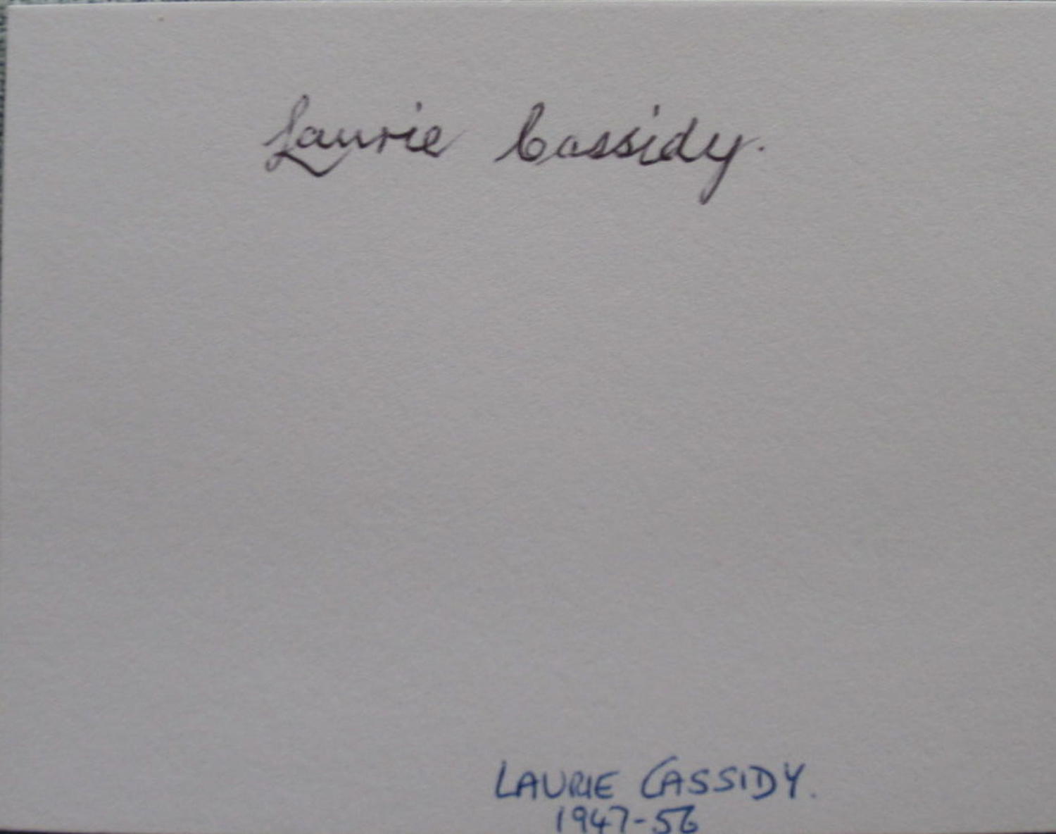 Laurie Cassidy Manchester United signed white card