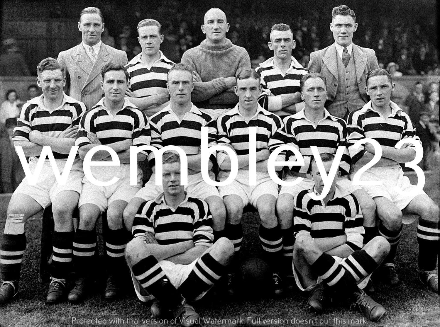 Albert Wilkes reprint Manchester United 1934-35 team