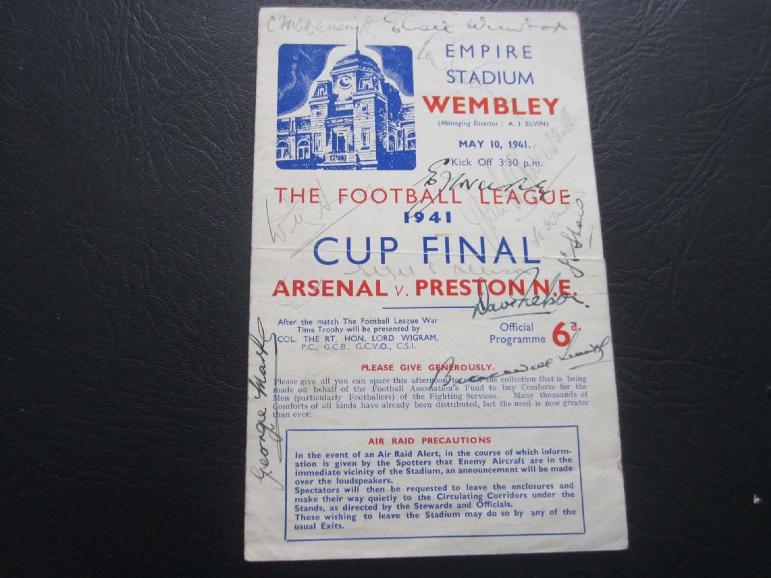 1941 War Cup Final Arsenal v Blackburn Fully Signed By Arsenal Team